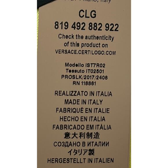 1-24 VERSACE Large Scarf Shawl Medusa Head Geometric Pattern Yellow - Picture 10 of 11